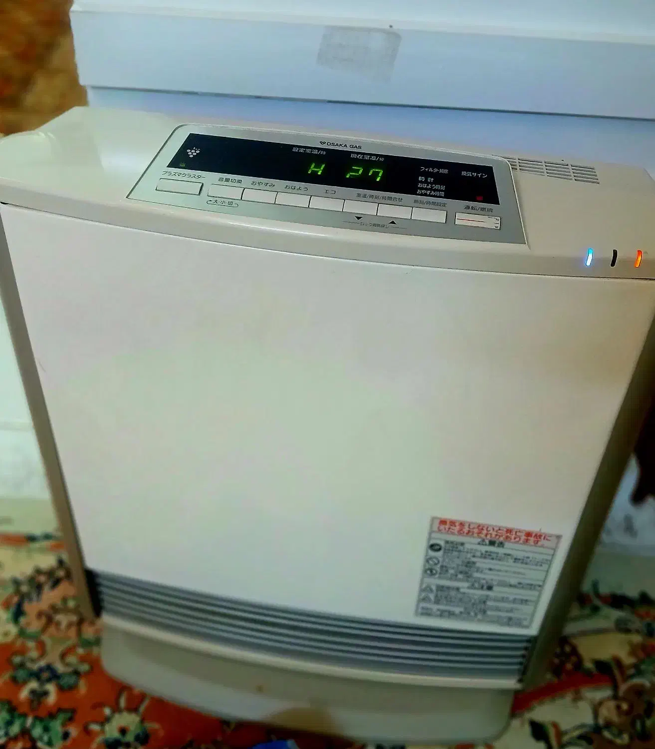 بخاری برقی ژاپنی .پایه چرخشی .سخنگو ۴۰۰۰|بخاری، هیتر، شومینه|مشهد, آبکوه|دیوار