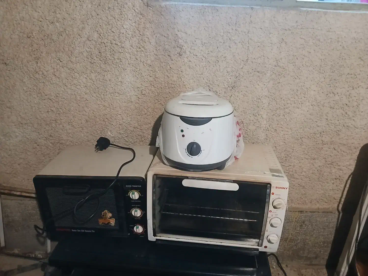 دوعدد توستر و یک عدد سرخ کن|اجاق گاز و لوازم برقی پختوپز|همدان, |دیوار