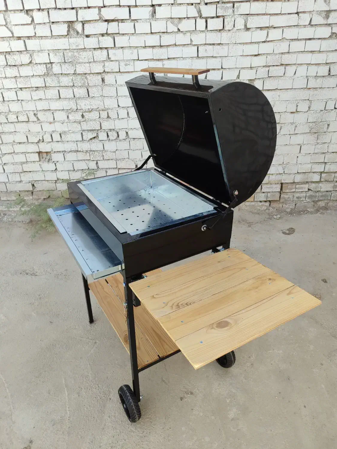 باربیکیو زغالی 60cm|اجاق گاز و لوازم برقی پختوپز|اصفهان, قهجاورستان|دیوار