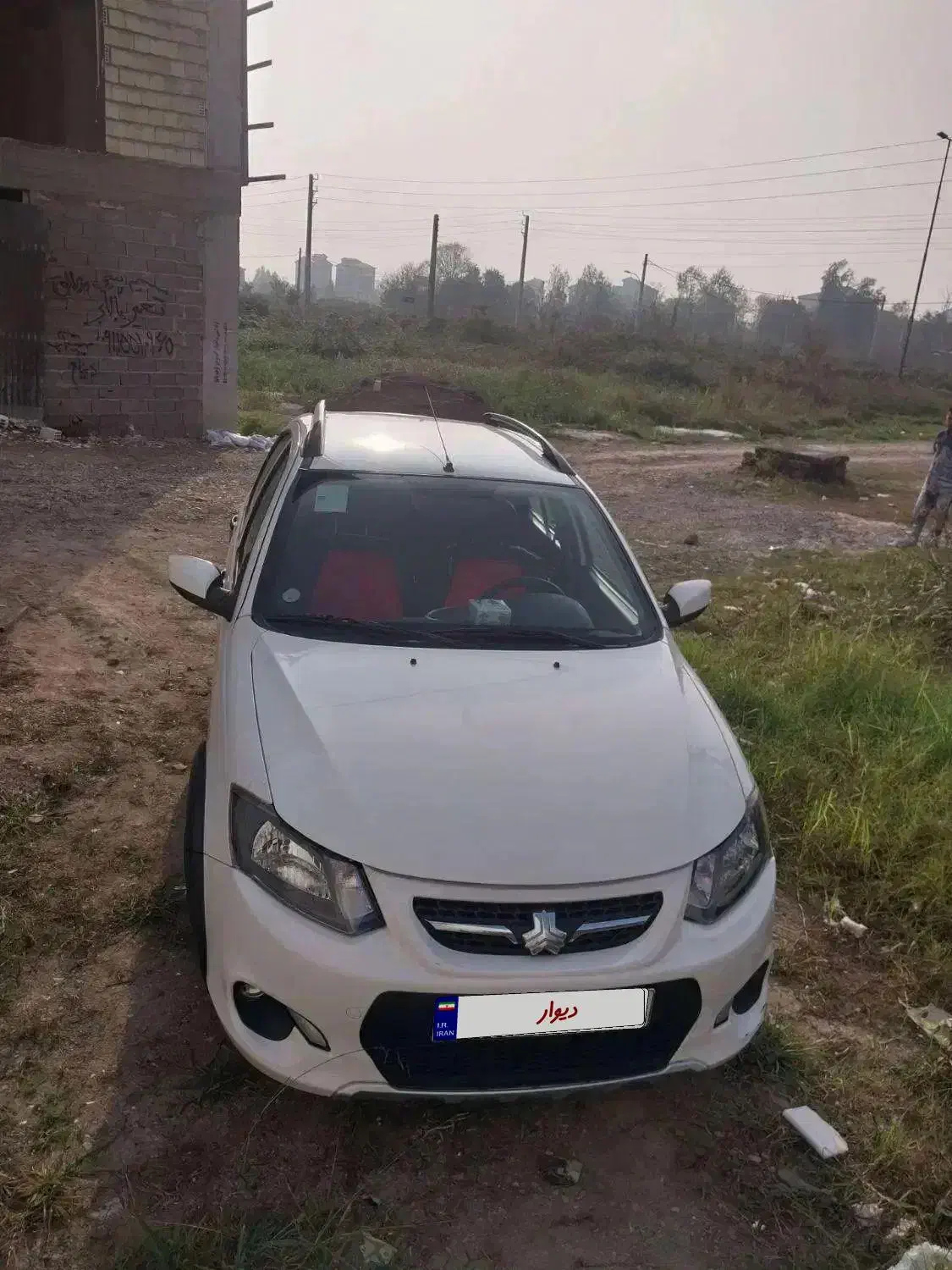 کوئیک|خودرو سواری و وانت|رشت, پل تالشان|دیوار