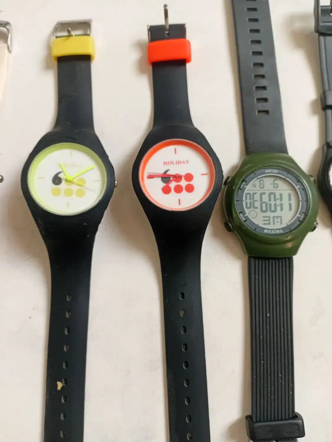 تعدادی ساعت زنانه و مردانه سالم|ساعت|تهران, جوادیه|دیوار