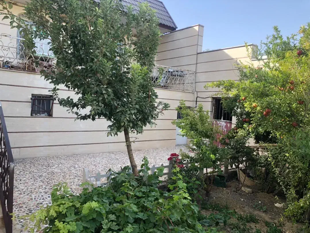 ویلا خانه باغ در روستای تاج خاتون 200متری دوخواب|فروش خانه و ویلا|سلفچگان, |دیوار
