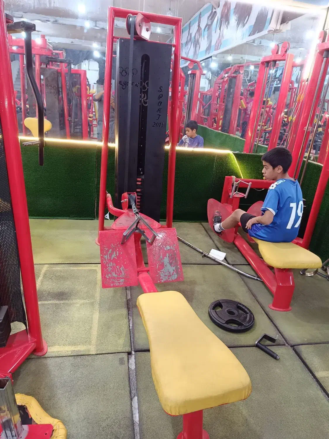 ۱۰ دستگاه|تجهیزات ورزشی|همدان, |دیوار