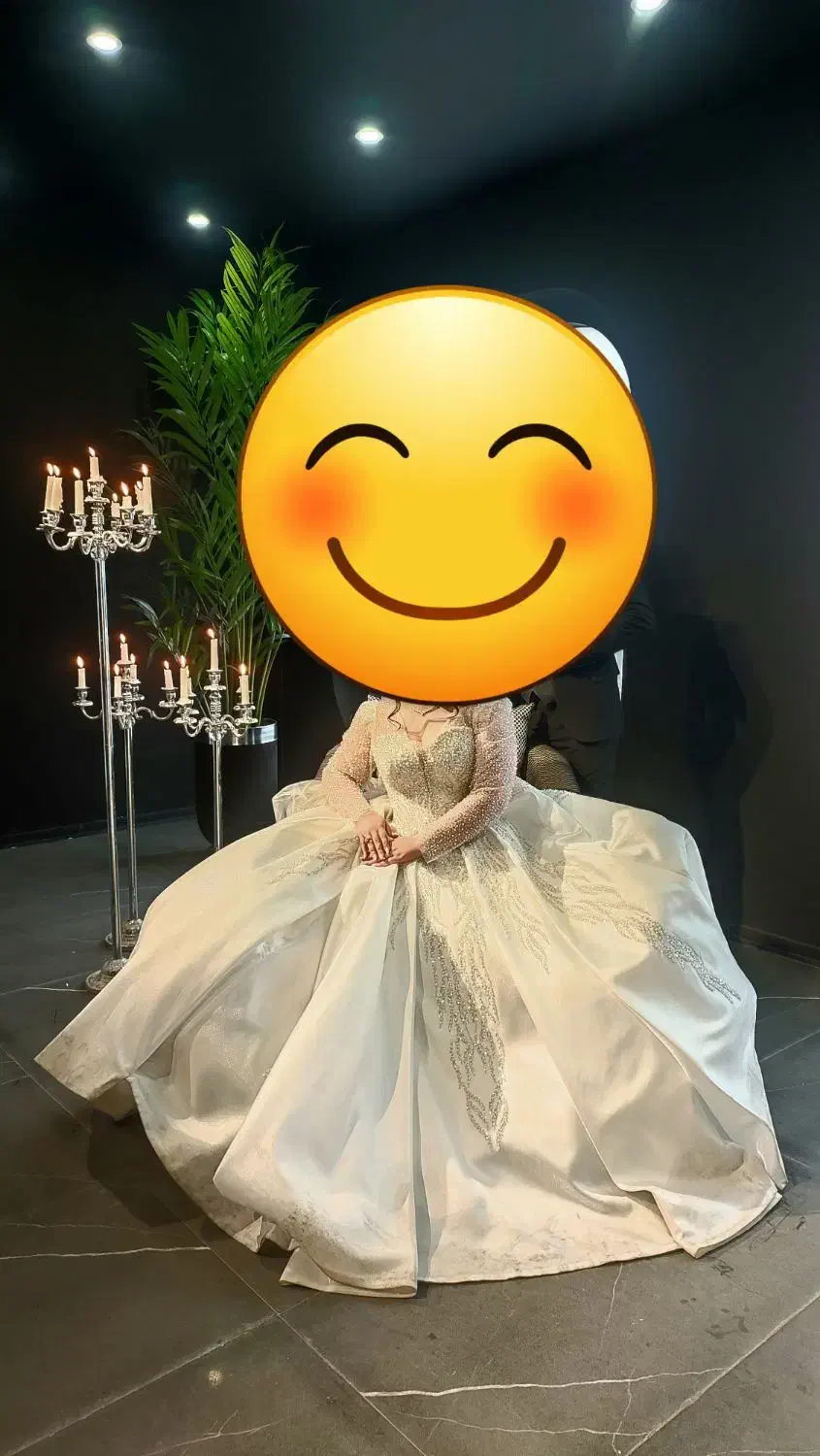 لباس عروس|لباس|کرج, برغان|دیوار