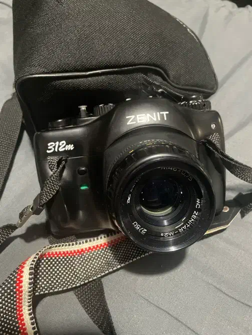 دوربین عکاسی زنیت|دوربین عکاسی و فیلمبرداری|تهران, شمشیری|دیوار