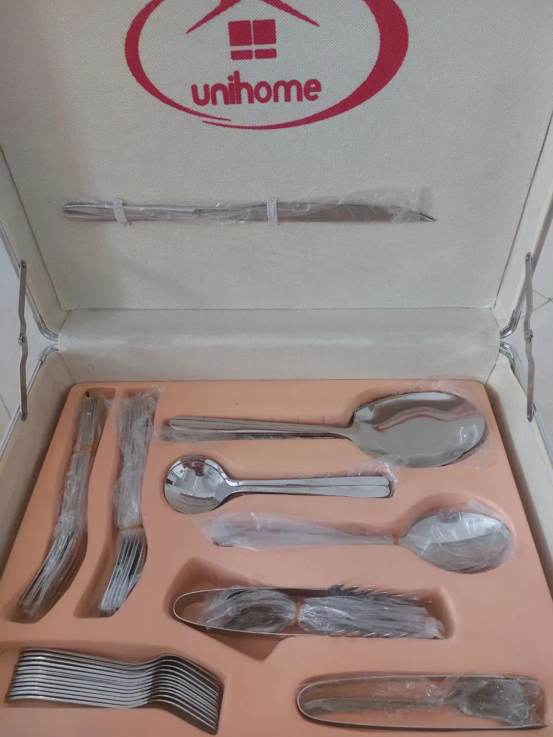 سرویس قاشق و چنگال ۲۴ نفرِ یونی هوم|ظروف سرو و پذیرایی|پاکدشت, پاکدشت (مامازند)|دیوار