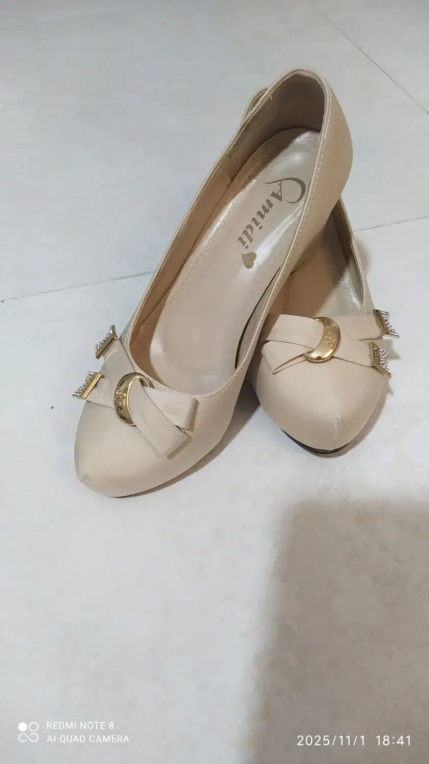 چند جفت کفش و پوتین سایز ۳۷ تا ۴۰|کیف، کفش، کمربند|کرمانشاه, |دیوار