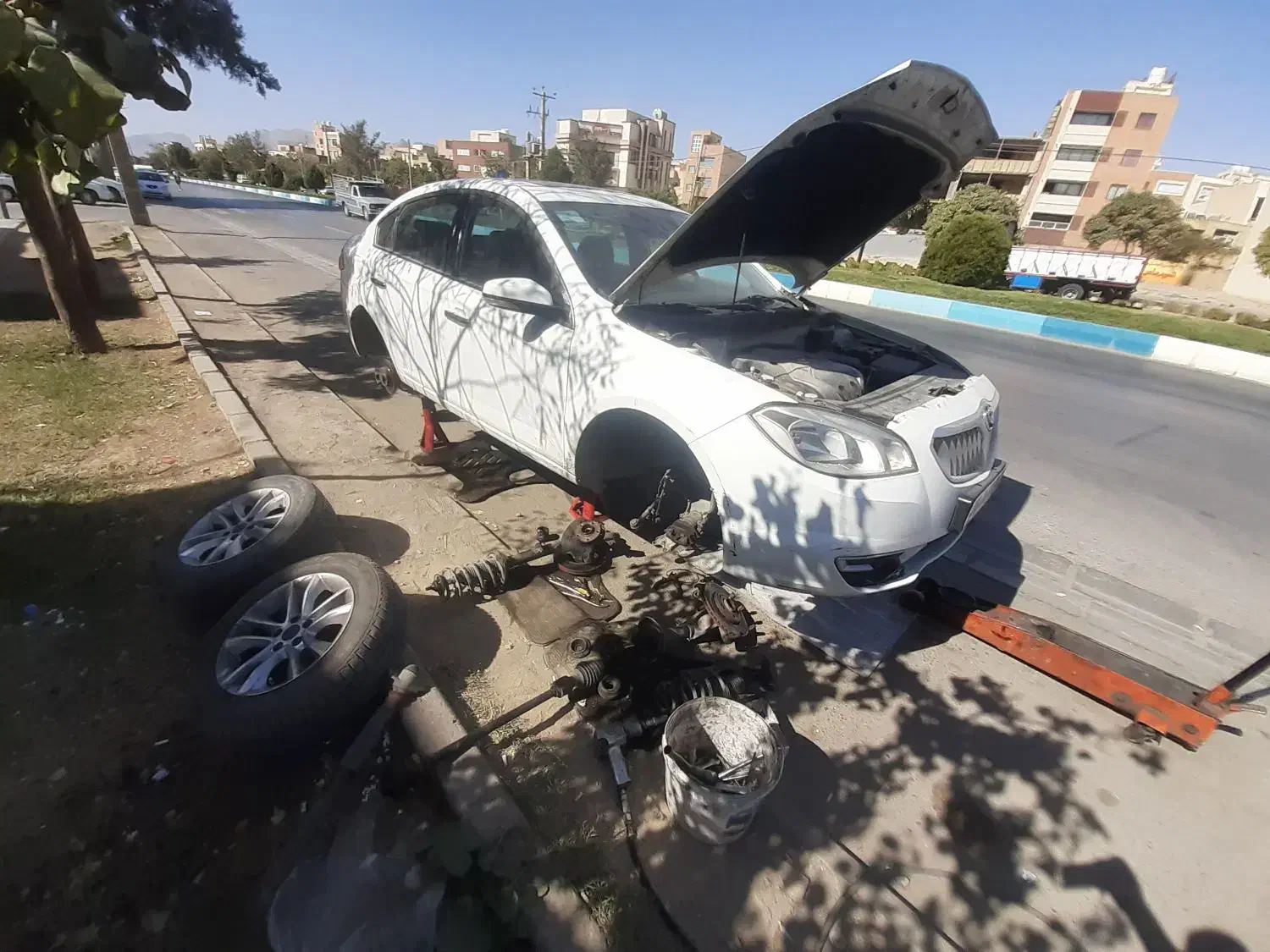 جلوبندی و زیروبند سازی|خدمات موتور و ماشین|اصفهان, مارچین|دیوار