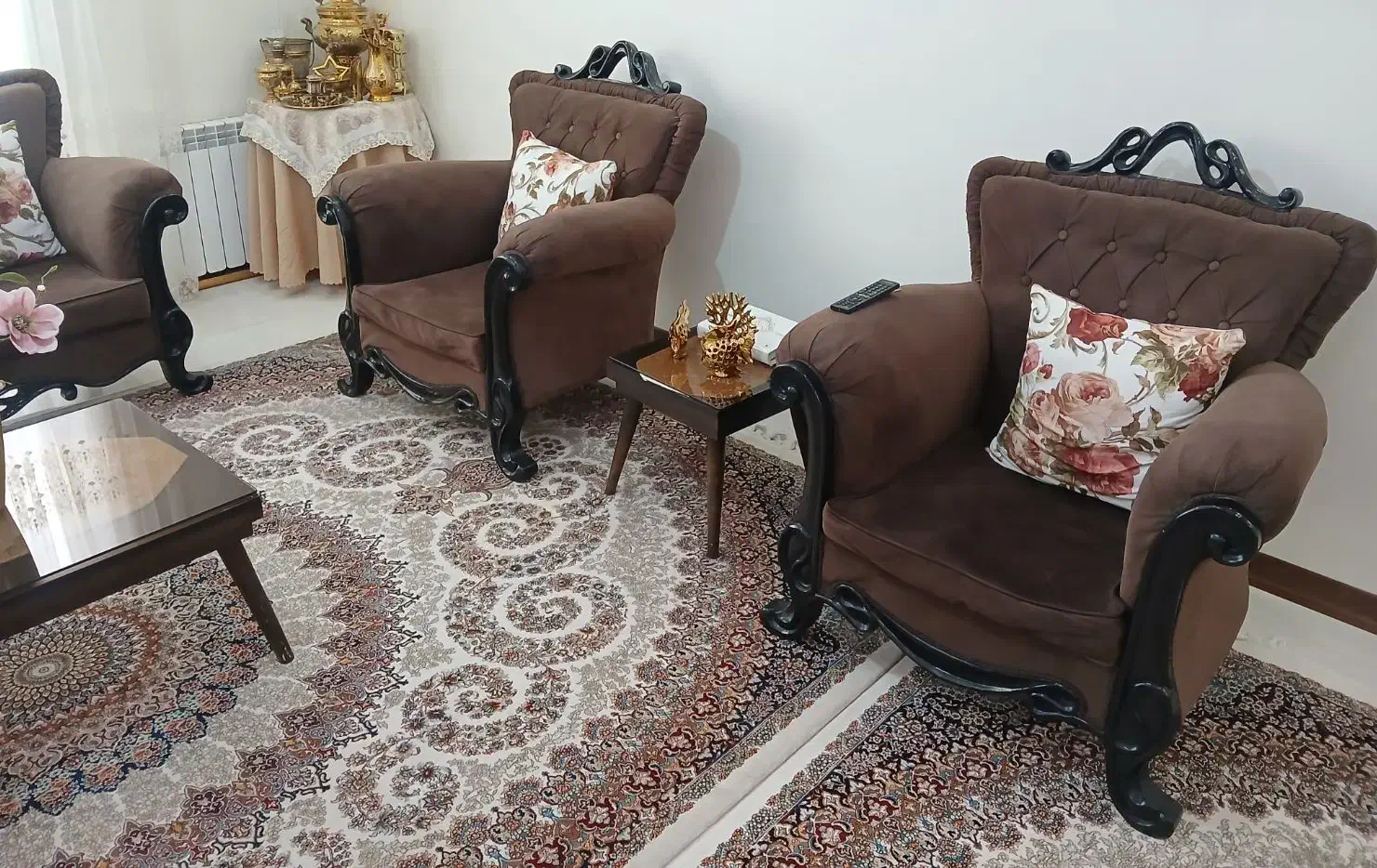 ست مبل ۷نفره+جلومبلی‌وعسلی+بوفه(منزل و باغ و ویلا)|مبلمان خانگی و میز عسلی|تهران, الهیه|دیوار
