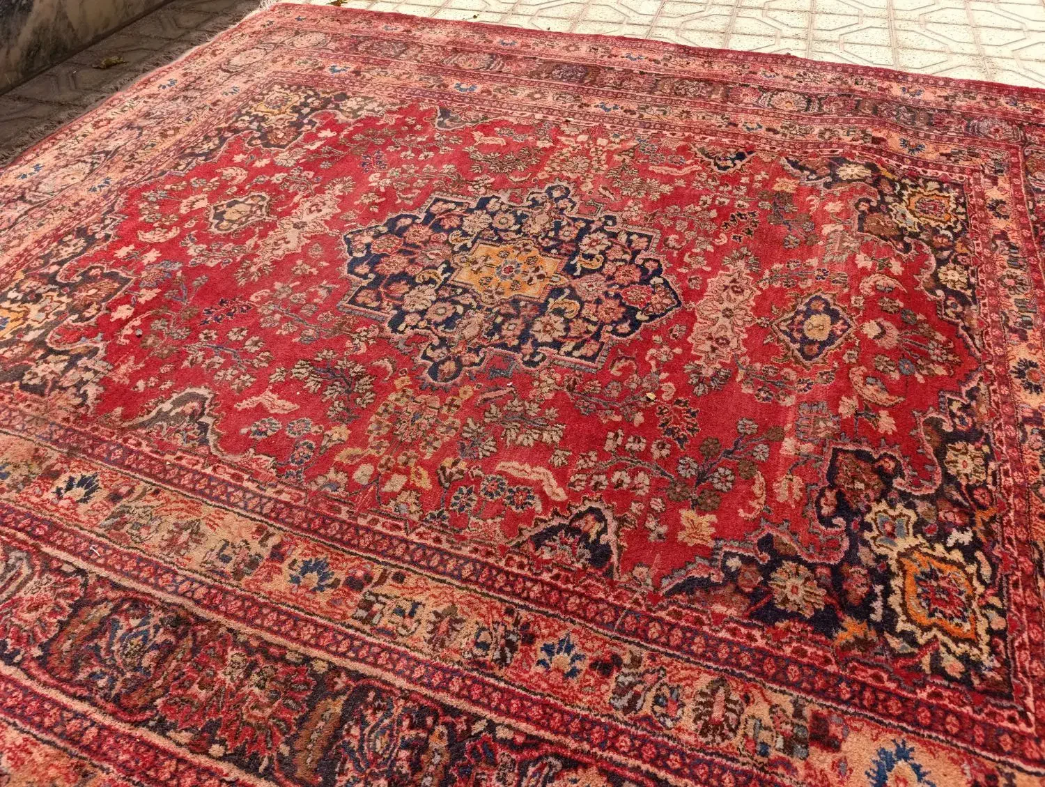 فرش دستباف|فرش|گناباد, |دیوار