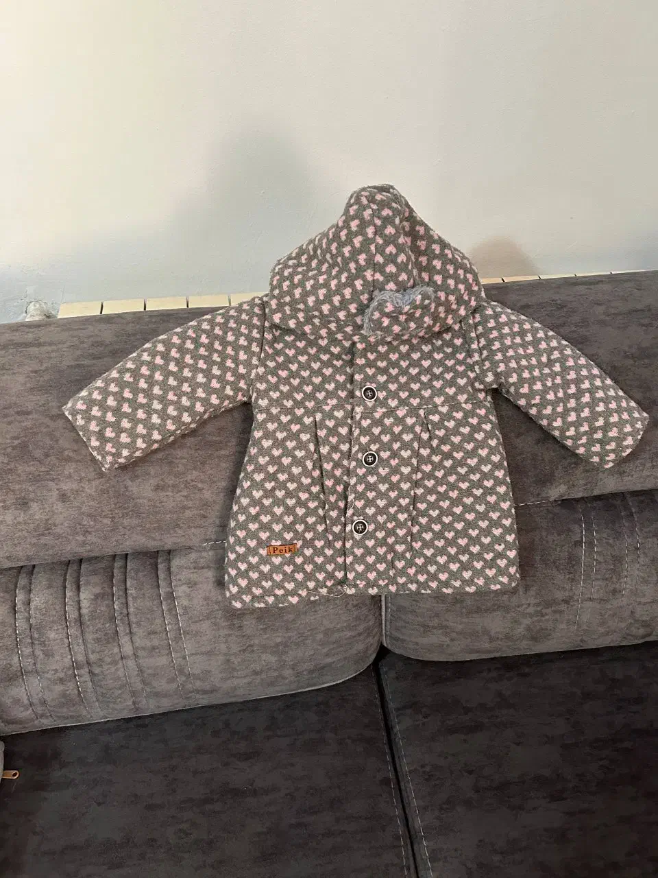 تعدادی کاپشن و لباس زمستانی دخترانه|لباس|اندیشه, اندیشه فاز ۱|دیوار