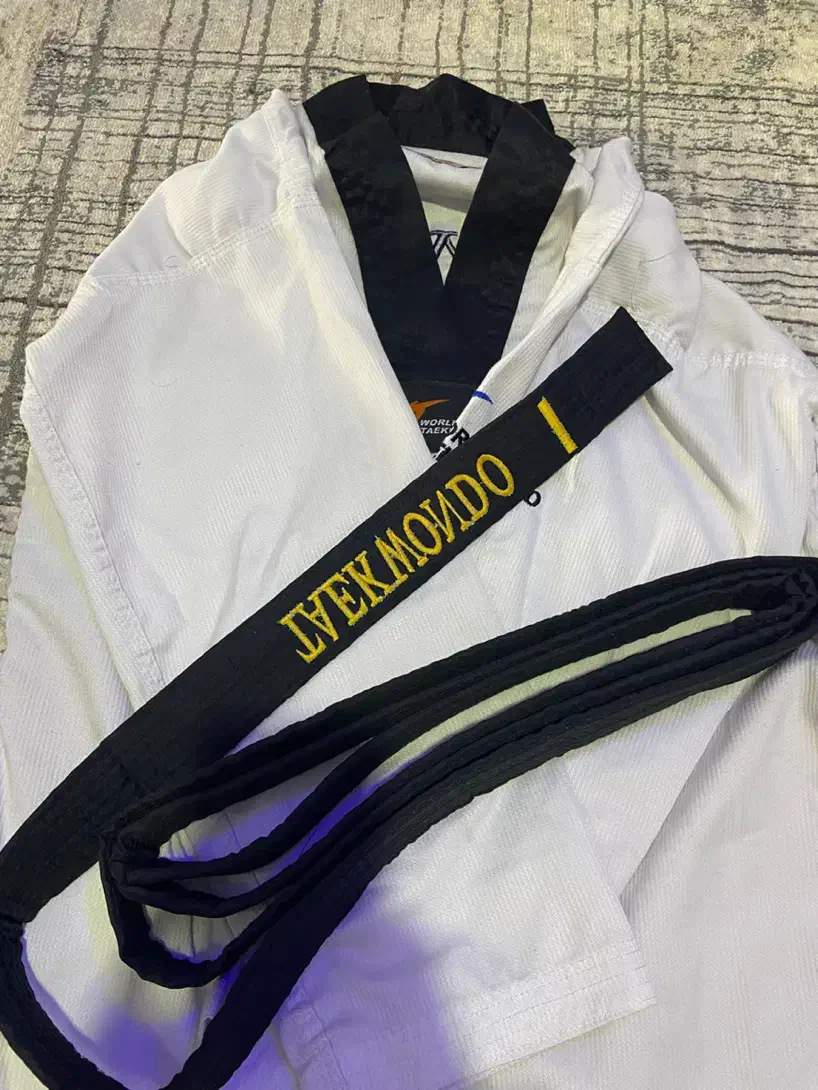 لباس و کمربند تکواندو و کاراته|تجهیزات ورزشی|رشت, حمیدیان|دیوار