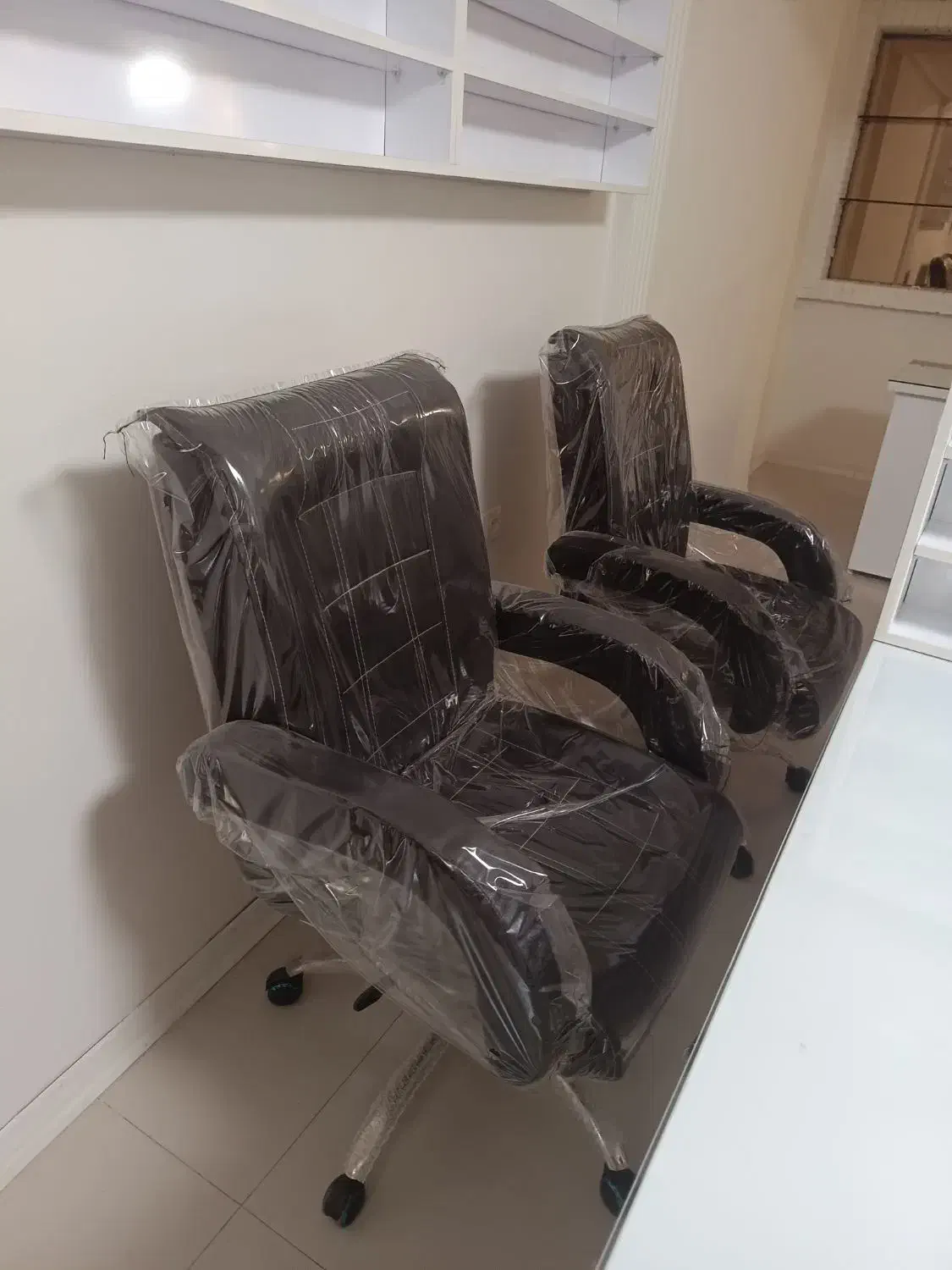 صندلی کارشناسی|مبلمان اداری|تهران, چوب تراش|دیوار