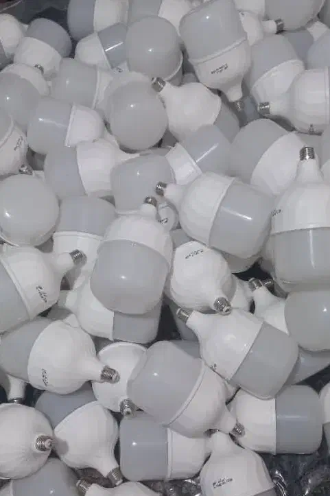 لامپ ۵۰وات ۶۰ وات ۸۰ وات عمده ای|لامپ و چراغ|وحیدیه, |دیوار