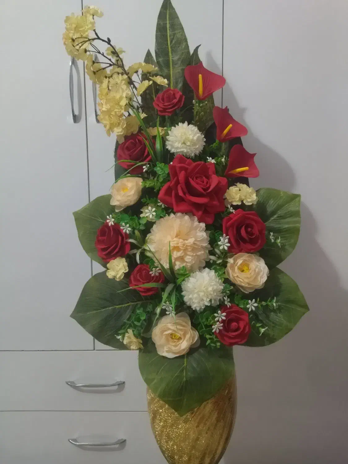 گل پایه بلند|گل مصنوعی|تربتحیدریه, شهید بهشتی|دیوار