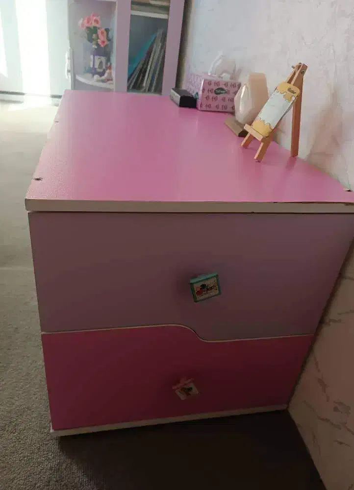 تخت و کمد نوجوان (دخترانه)|تخت و سرویس خواب|اردبیل, |دیوار