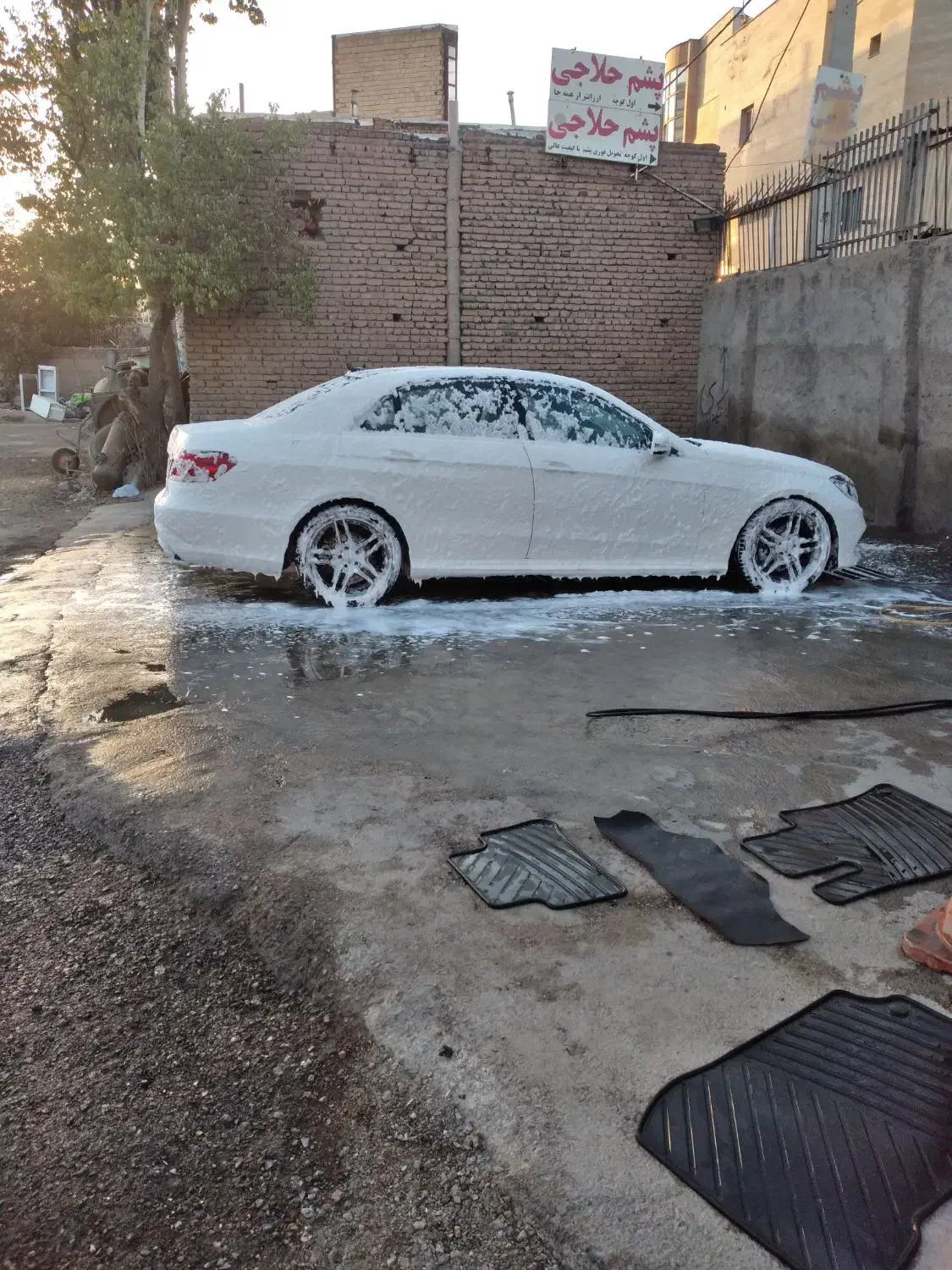 کار در کارواش|استخدام سرایداری و نظافت|اردبیل, |دیوار