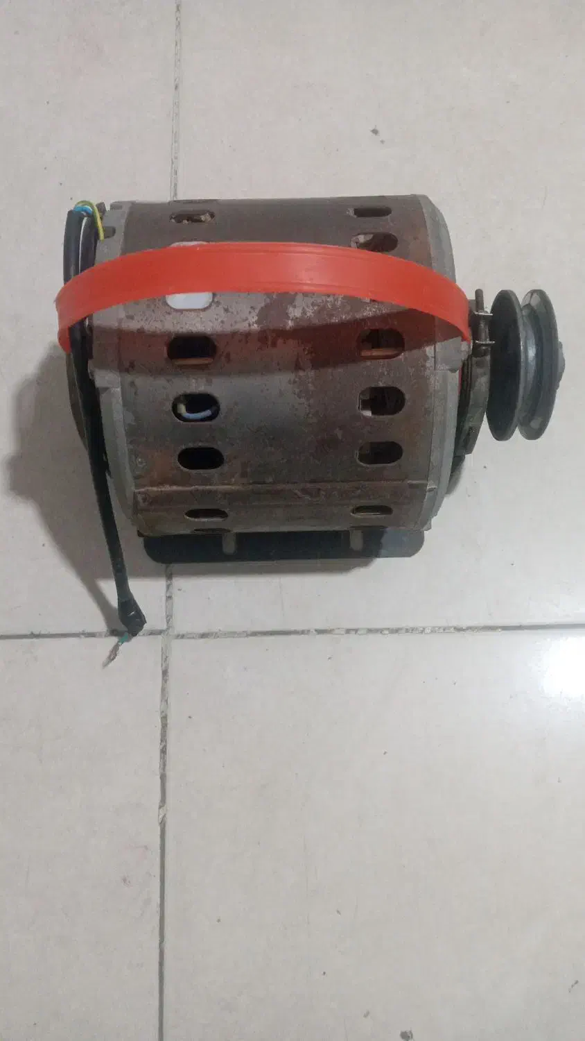 موتورکولر|کولر آبی|تربت‌حیدریه, آغوی|دیوار