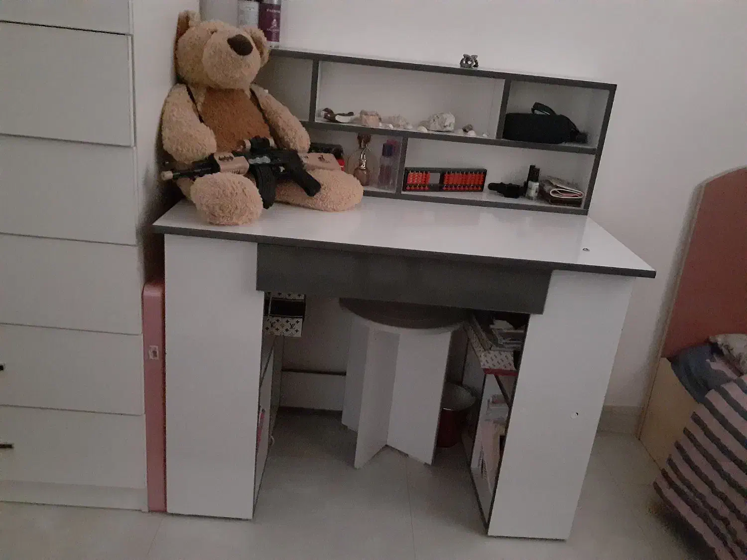 میز تحریر ام دی اف با تخت|میز تحریر و کامپیوتر|شفت, |دیوار