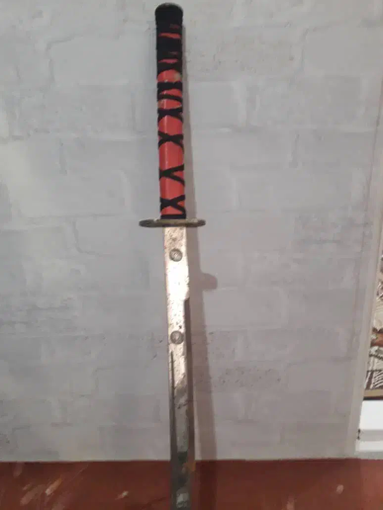 شمشیر|کلکسیون اشیاء عتیقه|ارومیه, |دیوار