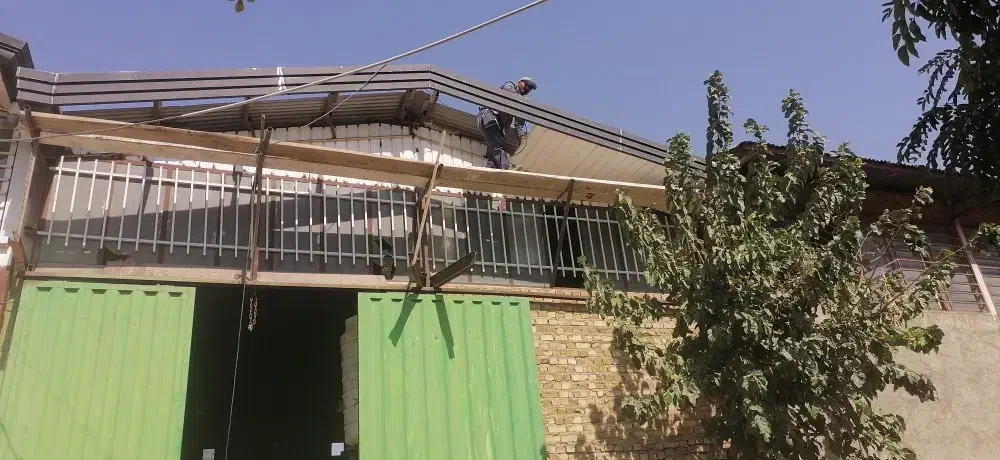 مقاوم سازی اسکلت فلزی شیروانی تخریب وبرش بازسازی|خدمات پیشه و مهارت|تهران, صادقیه|دیوار