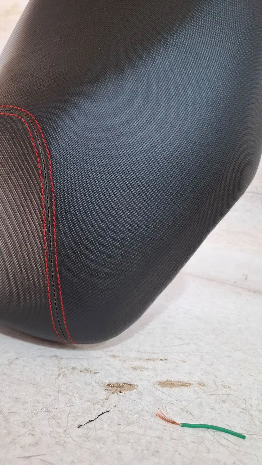 تودوزی تعمیر و بازسازی انواع زین موتورسیکلت|قطعات یدکی و لوازم جانبی|اصفهان, جویباره|دیوار