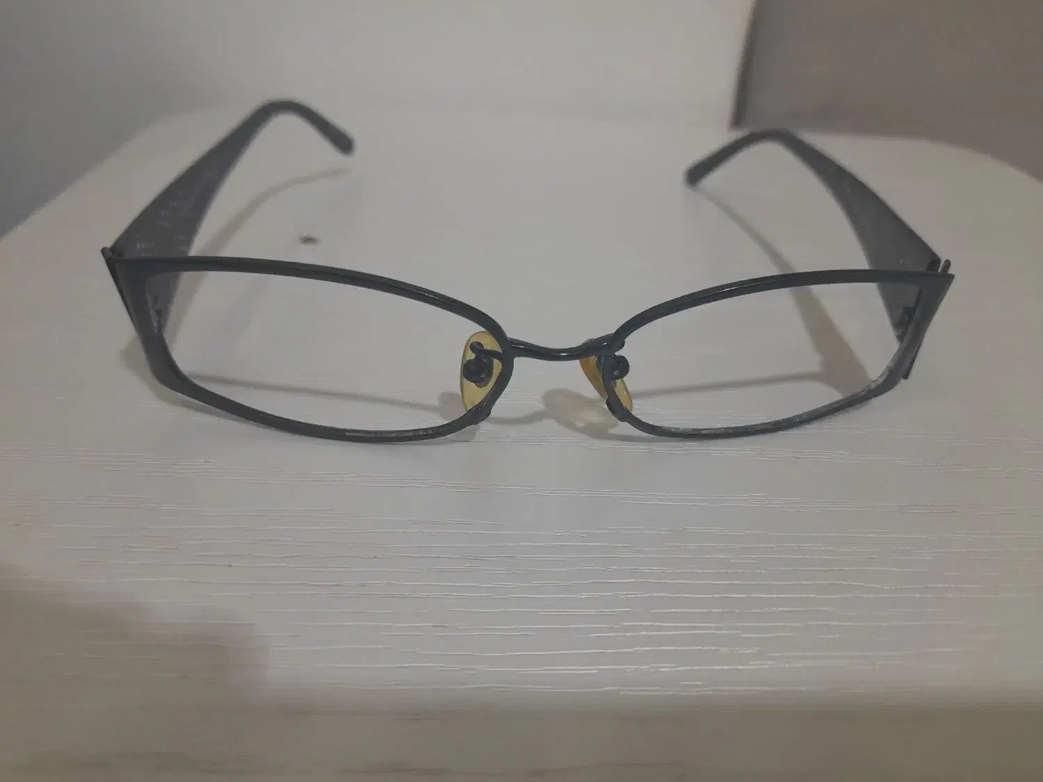 فِرم عینک|زیورآلات و اکسسوری|تربت جام, حافظ|دیوار