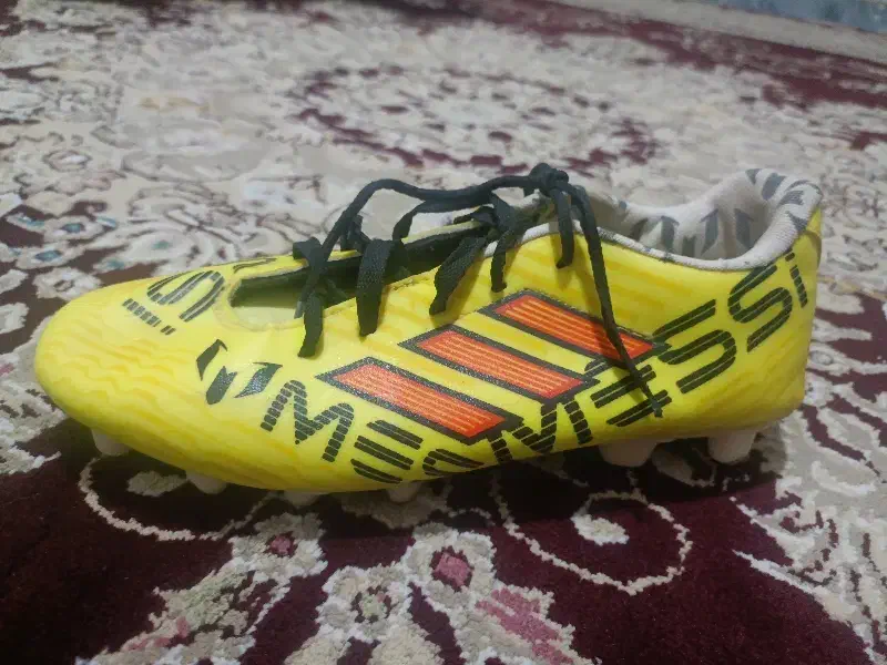 کفش چمن|تجهیزات ورزشی|نورآباد, |دیوار