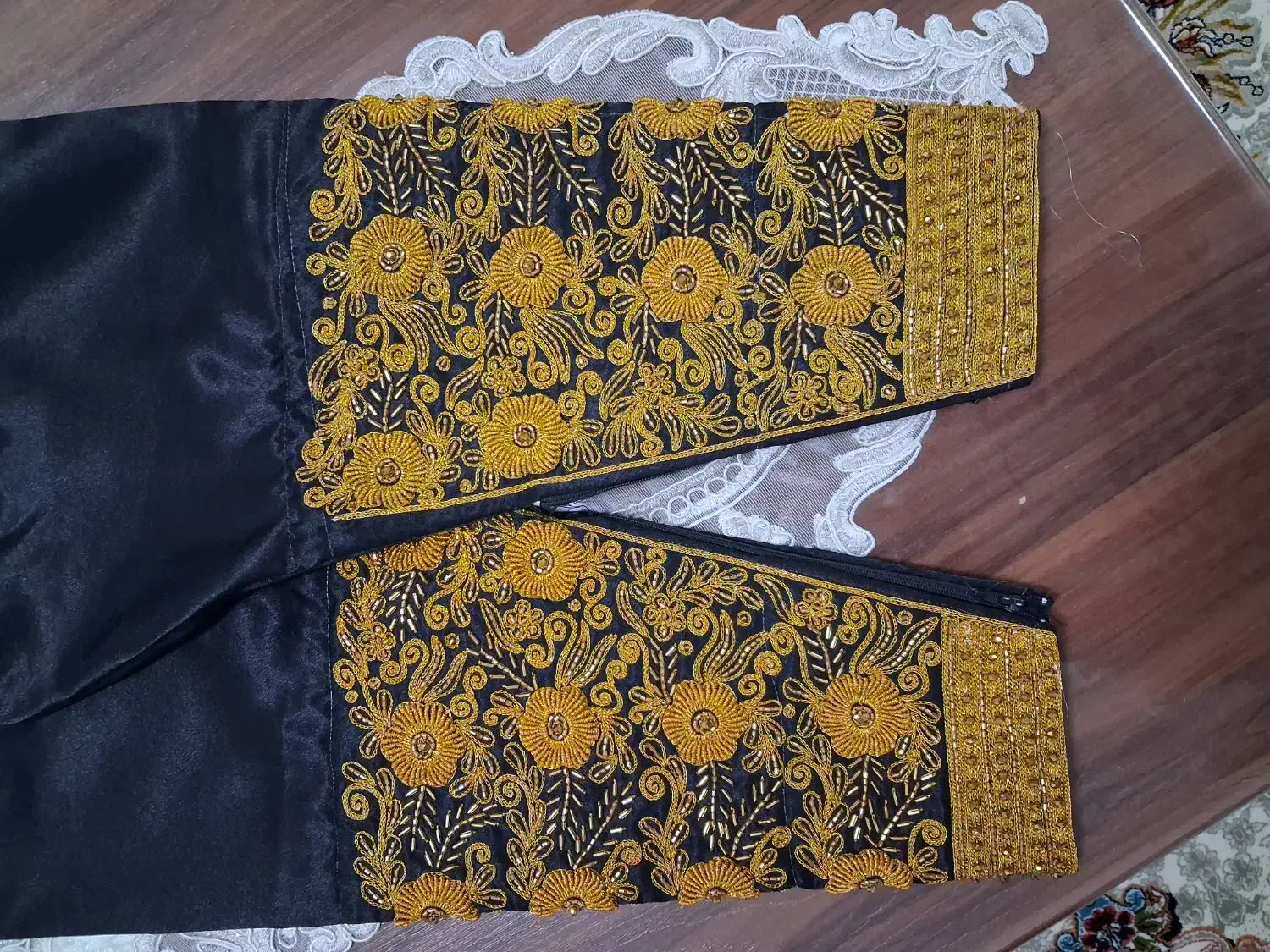 لباس بندری|لباس|جیرفت, |دیوار