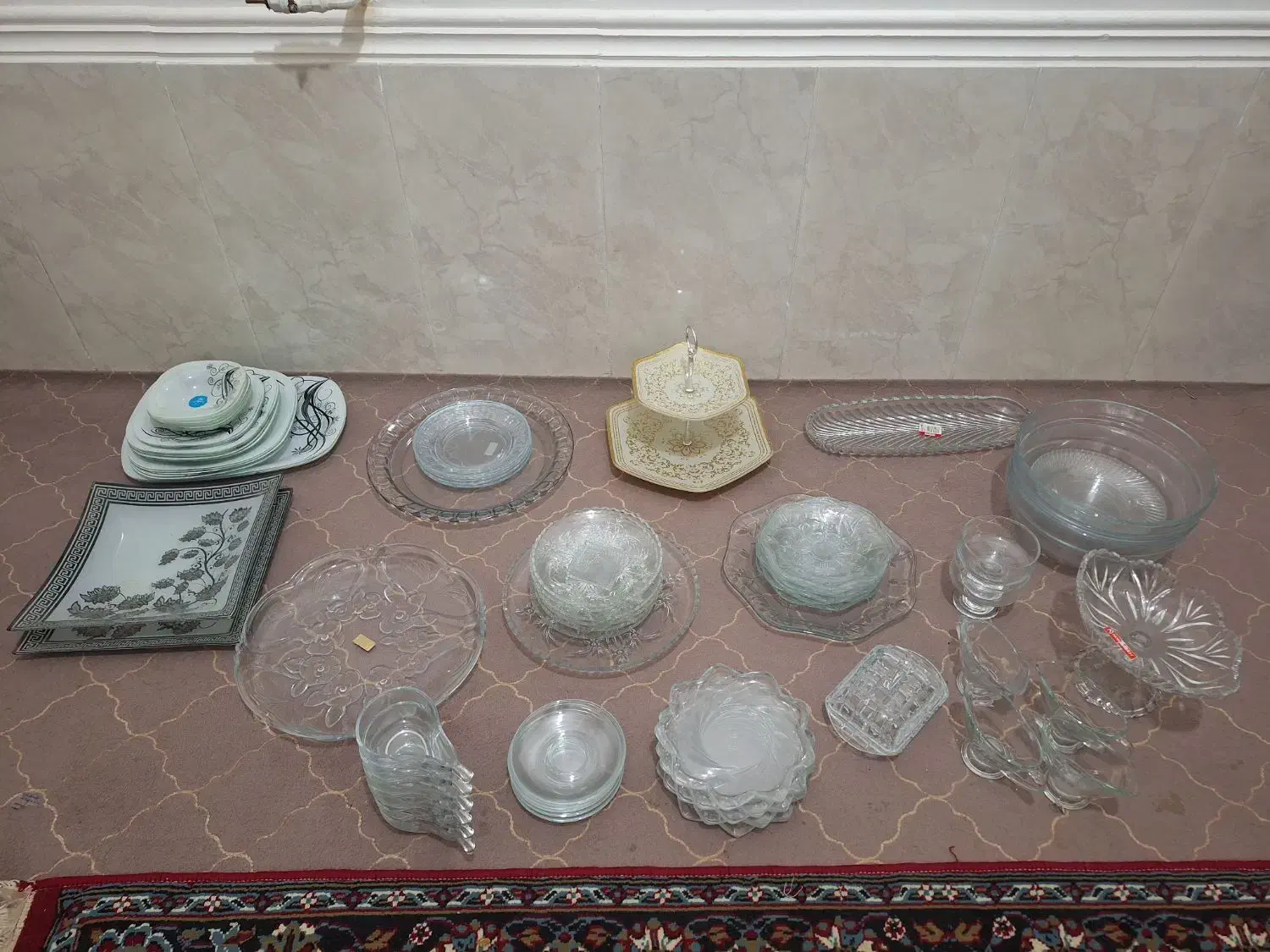 بلورجات|ظروف سرو و پذیرایی|خرامه, |دیوار