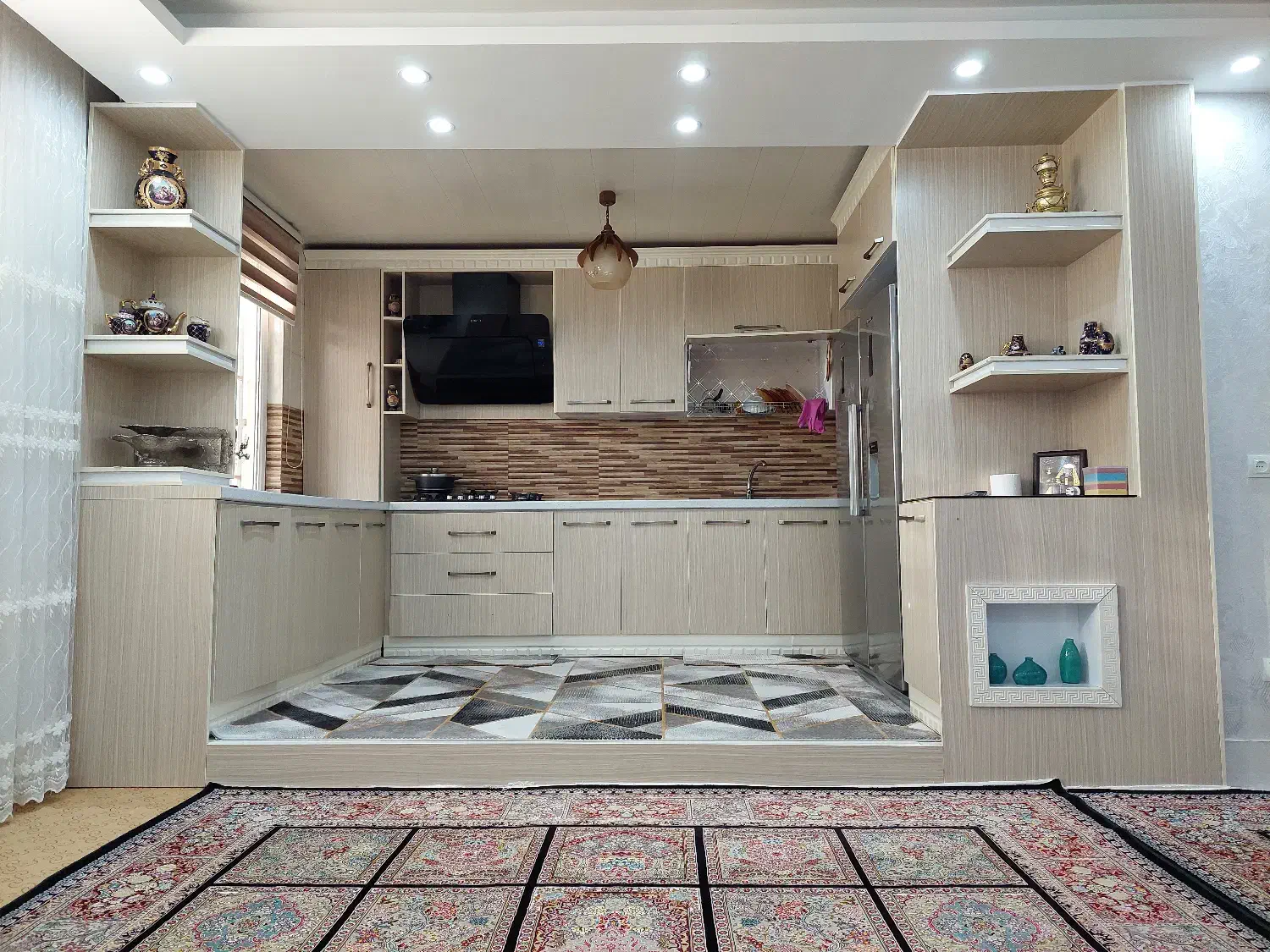 فروش خانه ویلایی در خ شهید خیرالله کوچه لاله یکم|فروش خانه و ویلا|تاکستان, |دیوار