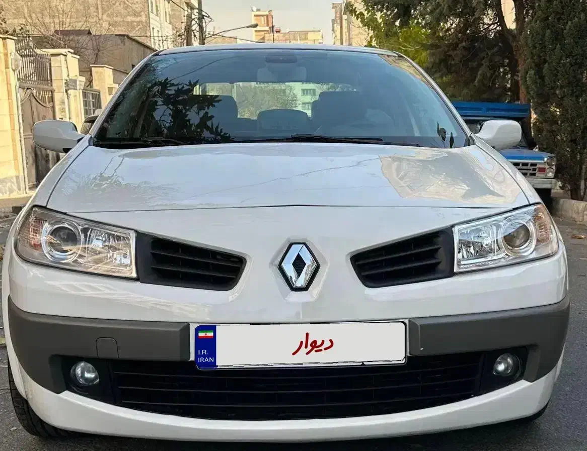 مگان۲۰۰۰اتومات مدل۹۰|خودرو سواری و وانت|تهران, پونک|دیوار