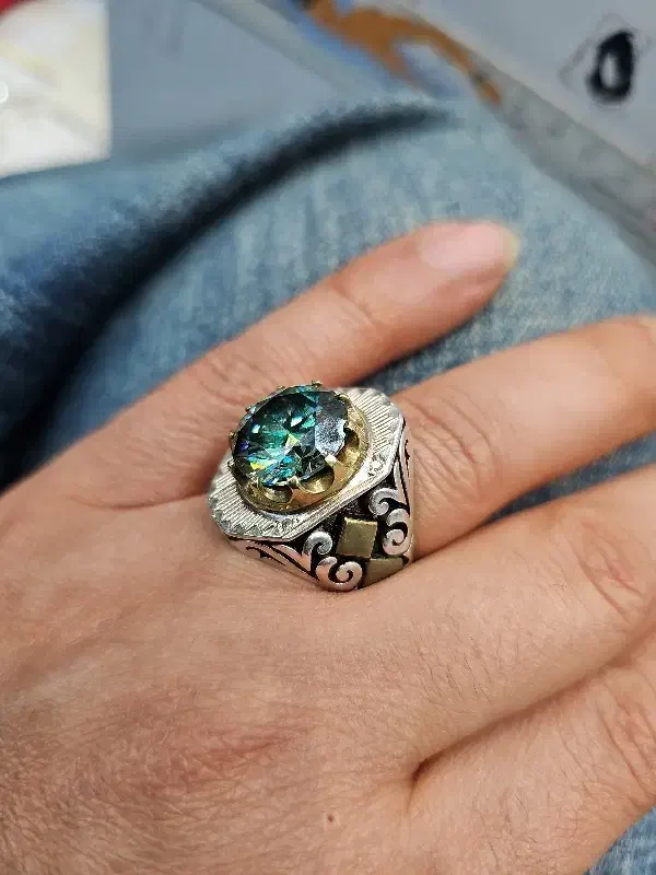 الماس روس اصلی|کلکسیون اشیاء عتیقه|لنجان, |دیوار