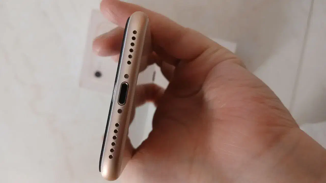 ایفون۸|موبایل|خمینیشهر, |دیوار