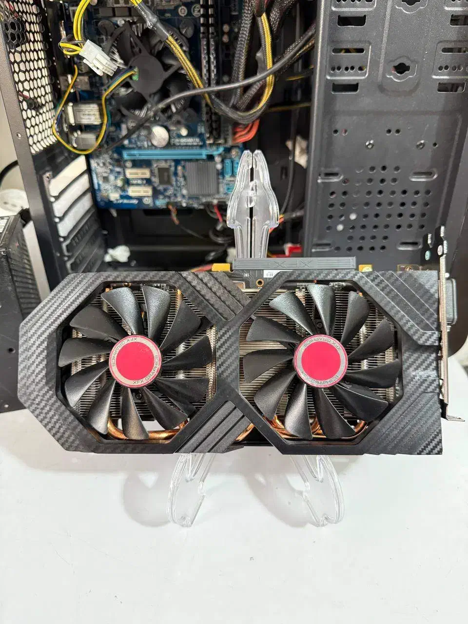 کارت گرافیک XFX RX 580 8GB سالم و کمکارکرد|قطعات و لوازم جانبی رایانه|اردبیل, |دیوار