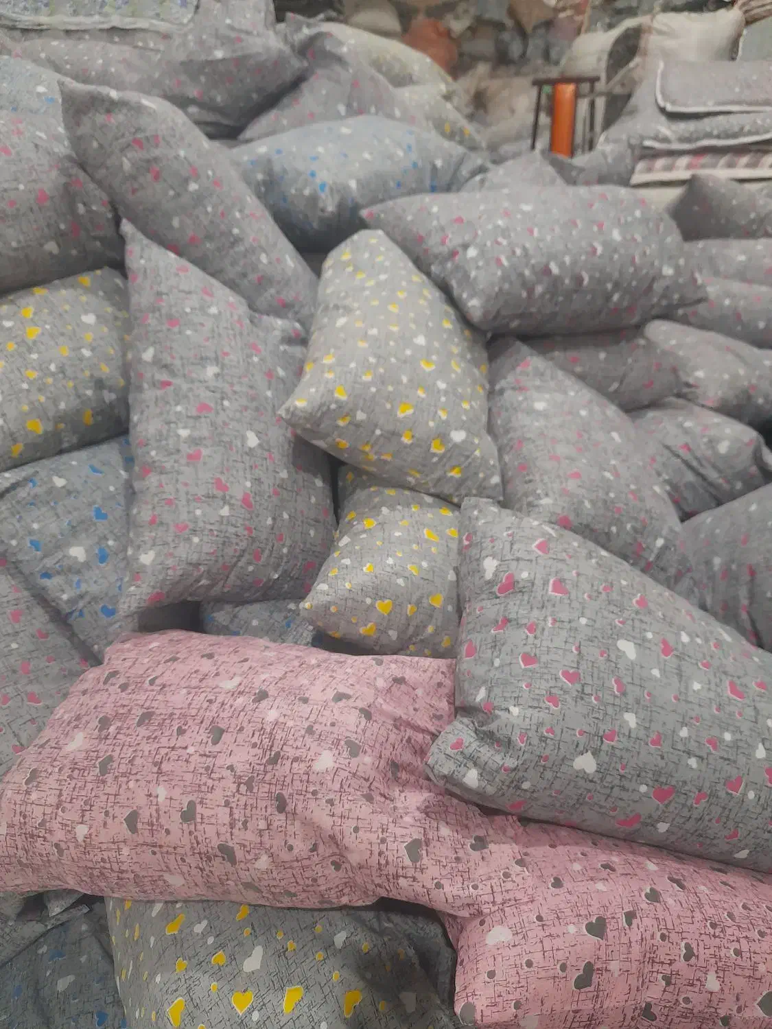 بالش|رختخواب، بالش، پتو|اصفهان, احمدآباد|دیوار