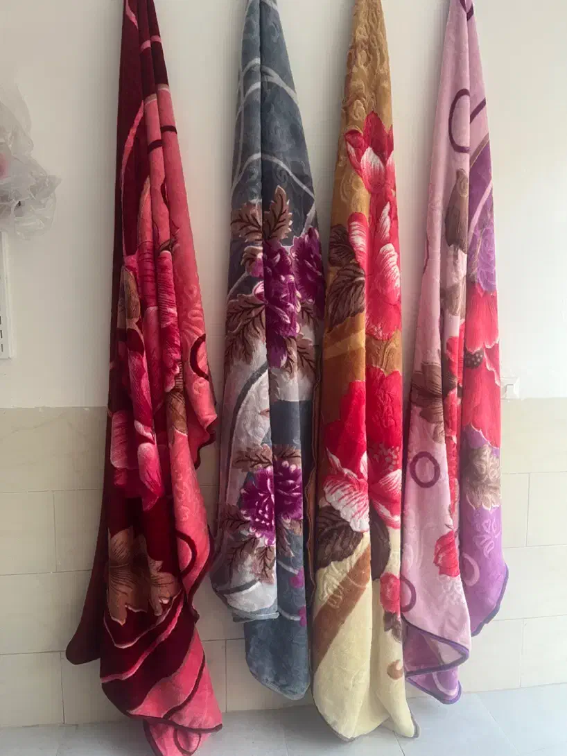 حراج پتو یک نفره|رختخواب، بالش، پتو|یزد, |دیوار