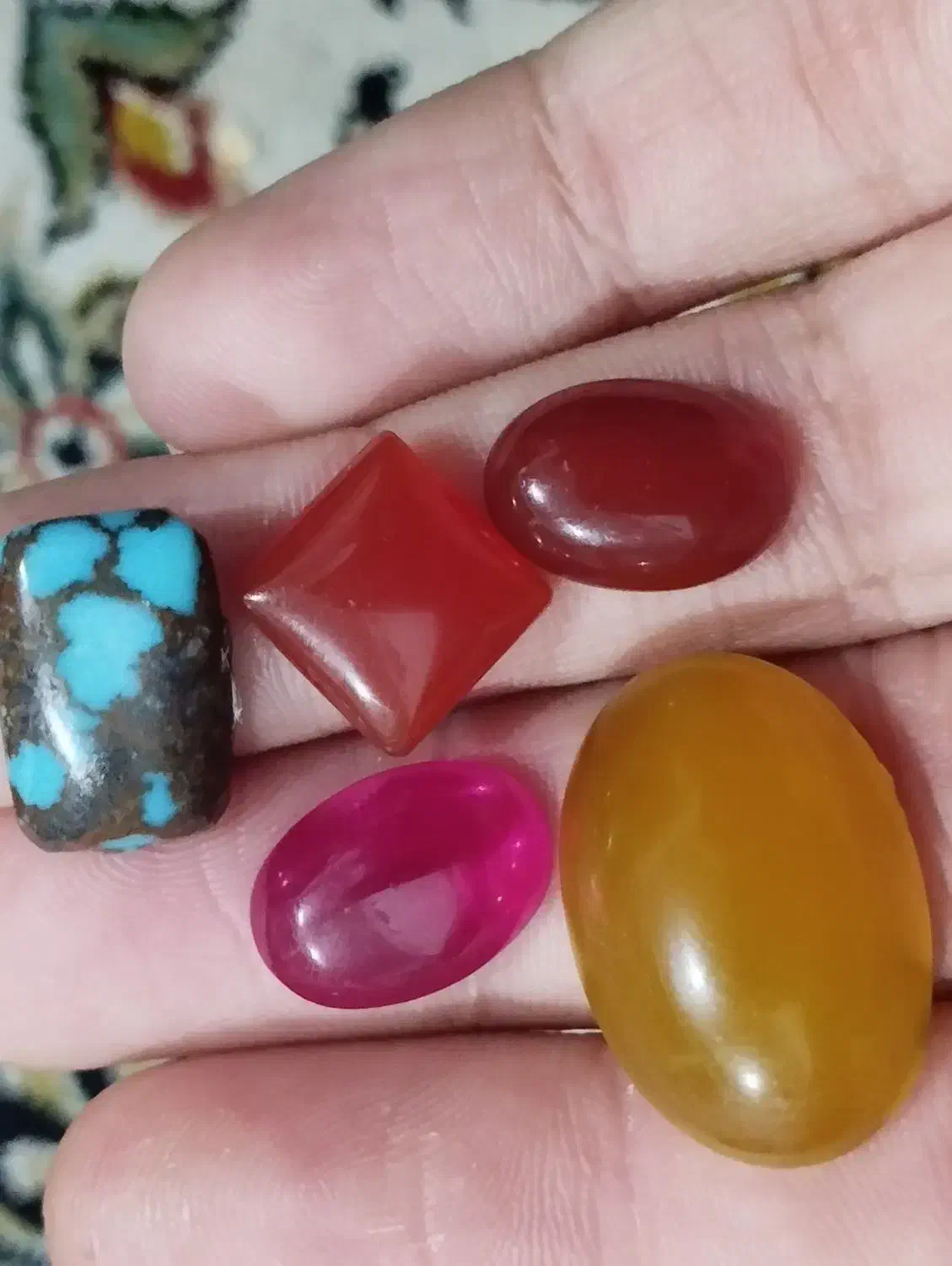 چند عدد سنگ معدنی و طبیعی|جواهرات|اندیمشک, |دیوار