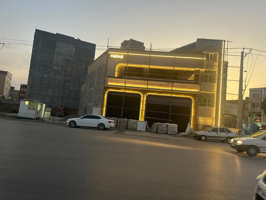 واحد خدماتی در میدان کشاورز|اجارهٔ دفتر کار، اتاق اداری، مطب|اردبیل, |دیوار