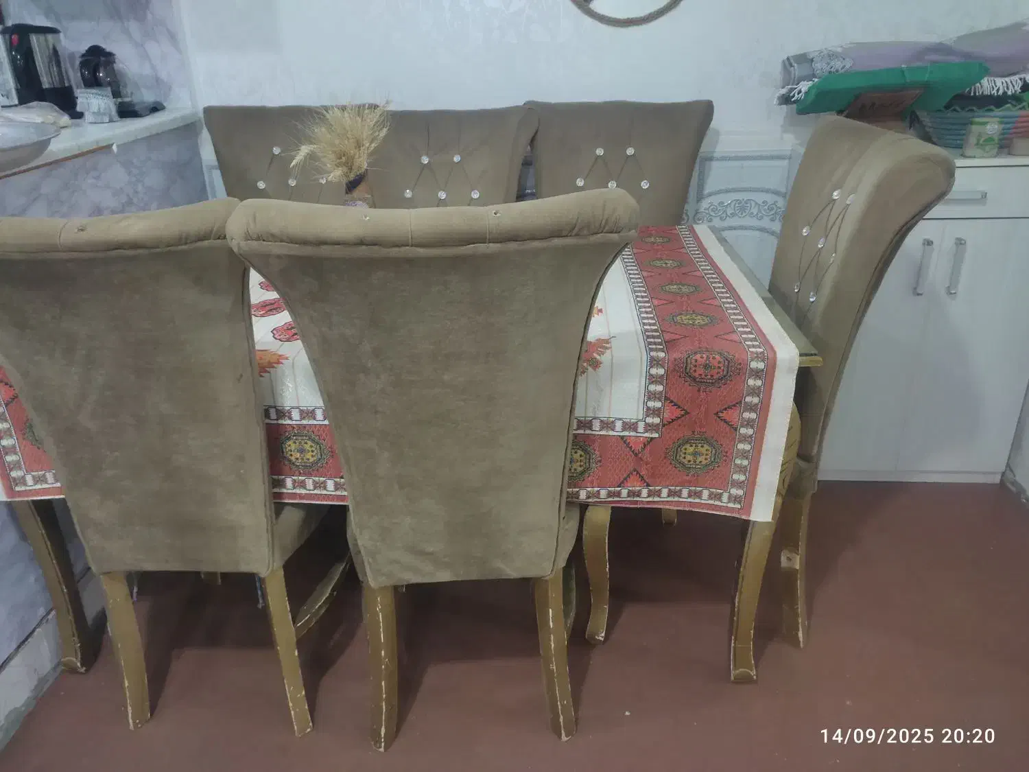 مبل و میز نهارخوری|مبلمان خانگی و میز عسلی|اهواز, سیصد دستگاه|دیوار