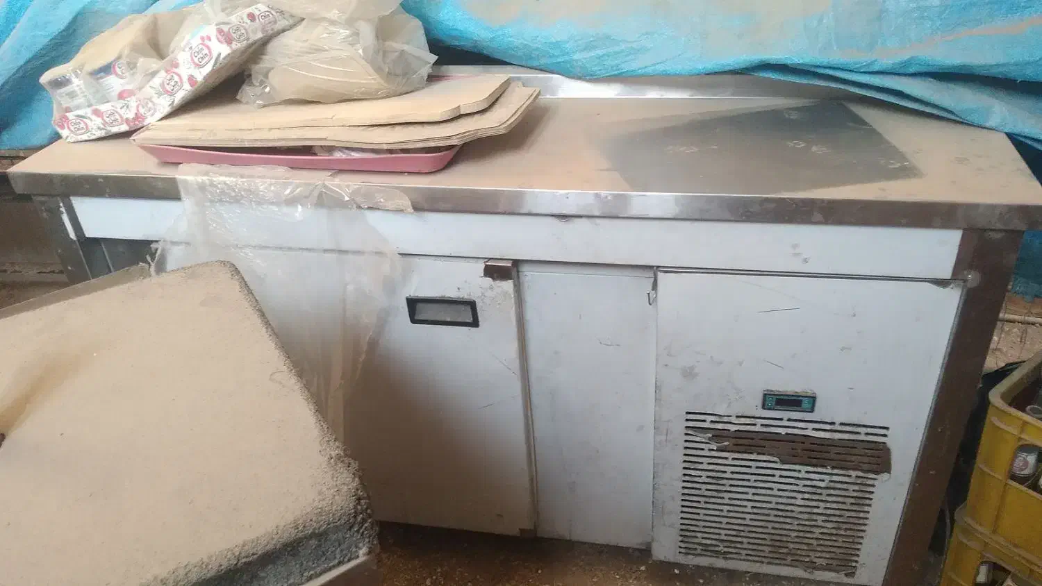 وسایل فسفود|کافی‌شاپ و رستوران|شال, |دیوار