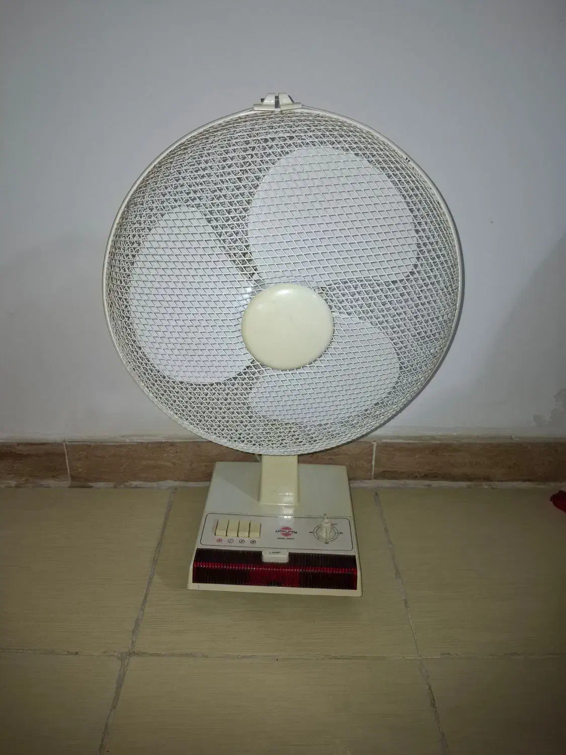 فروش پنکه سالم|پنکه و تصفیه‌کنندهٔ هوا|رشت, کوی حسینی|دیوار