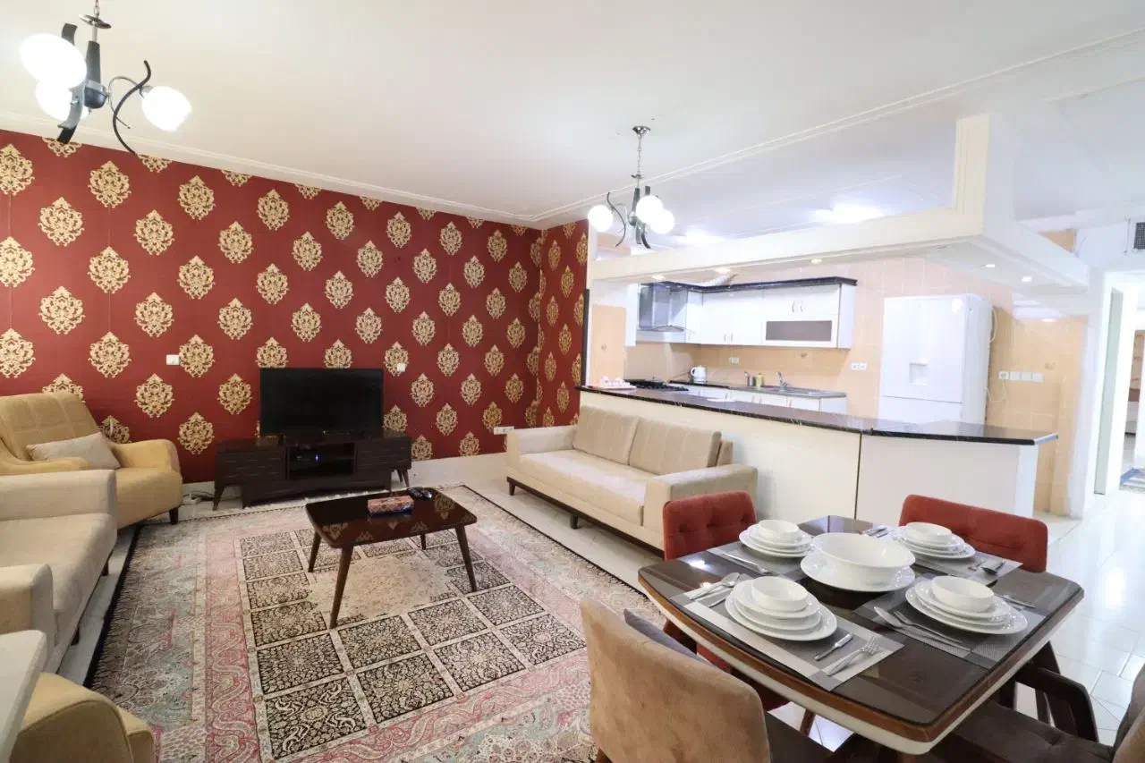 ظرفیت چهارنفر +نفرات اضافه|اجارهٔ کوتاه‌مدت آپارتمان و سوئیت|شیراز, فرهنگ شهر|دیوار