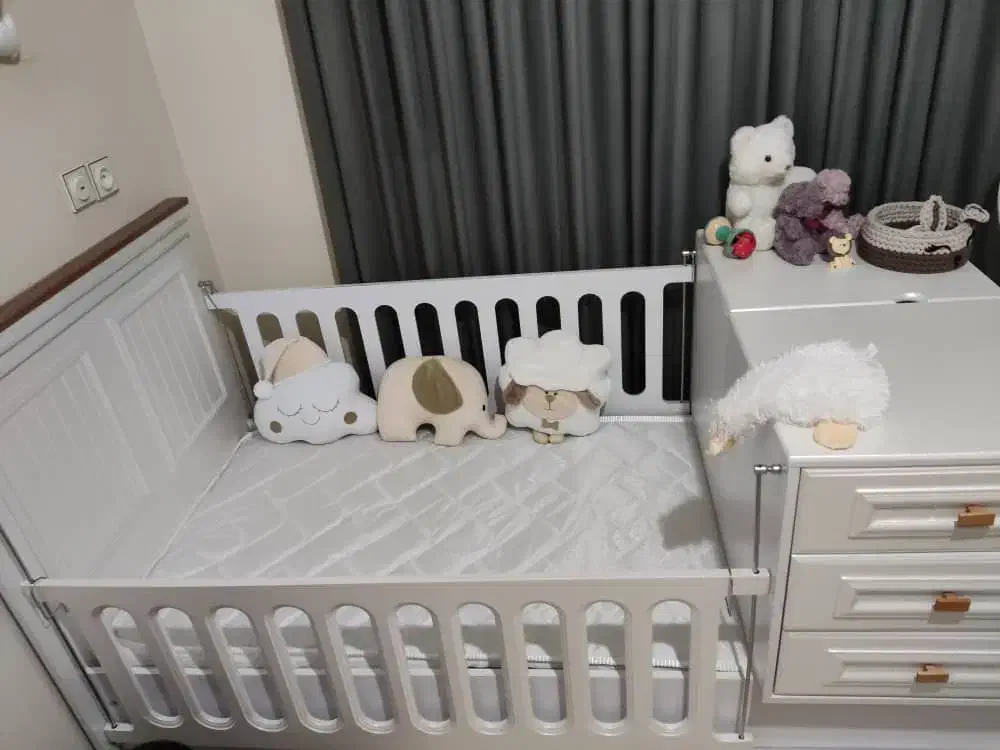 تخت نوزاد . نوجوان|تخت و صندلی بچه|تهران, نیروی دریایی|دیوار