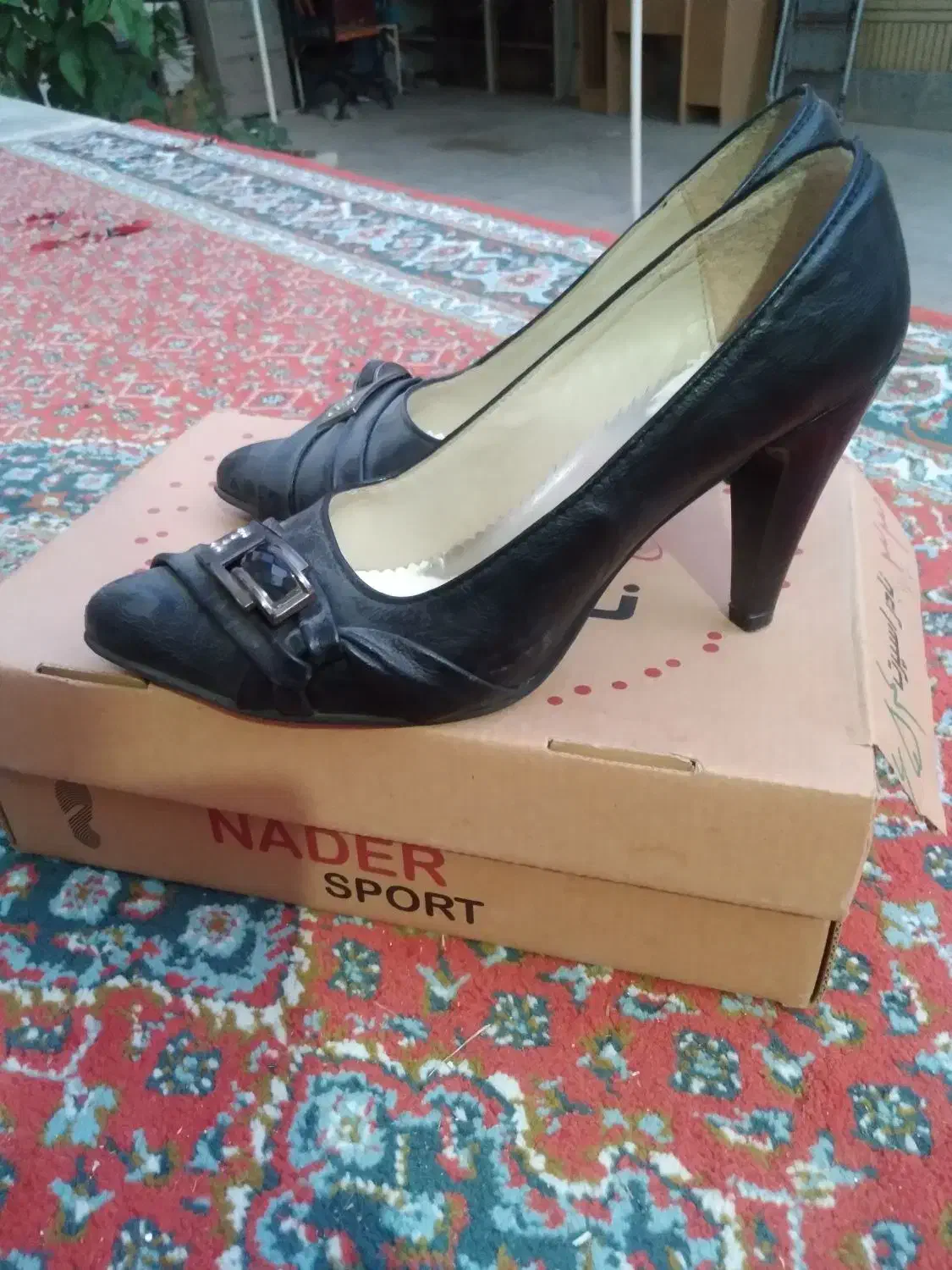 دوجفت کفش درحد دوبارپوشیدن سایز۳۹ بفروش میرسد|کیف، کفش، کمربند|شهرکرد, |دیوار