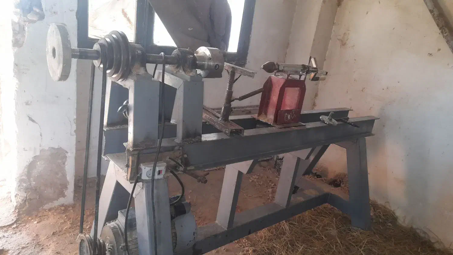 دستگاه خراطی|ماشینآلات صنعتی|رشت, حومه رشت|دیوار