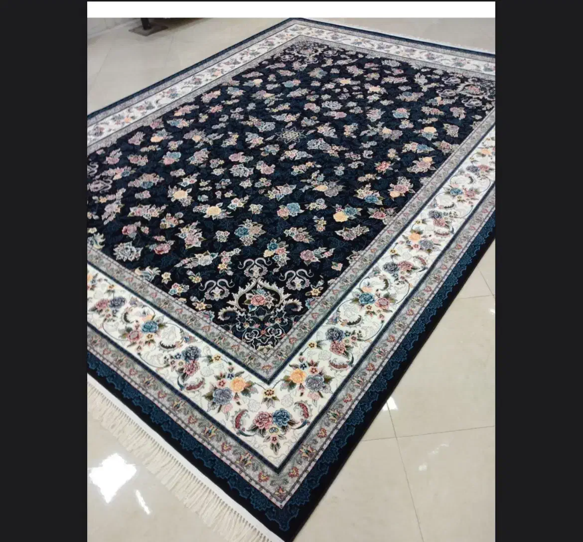 فرش ۷۰۰ شونه ضخیم|فرش|بانه, |دیوار