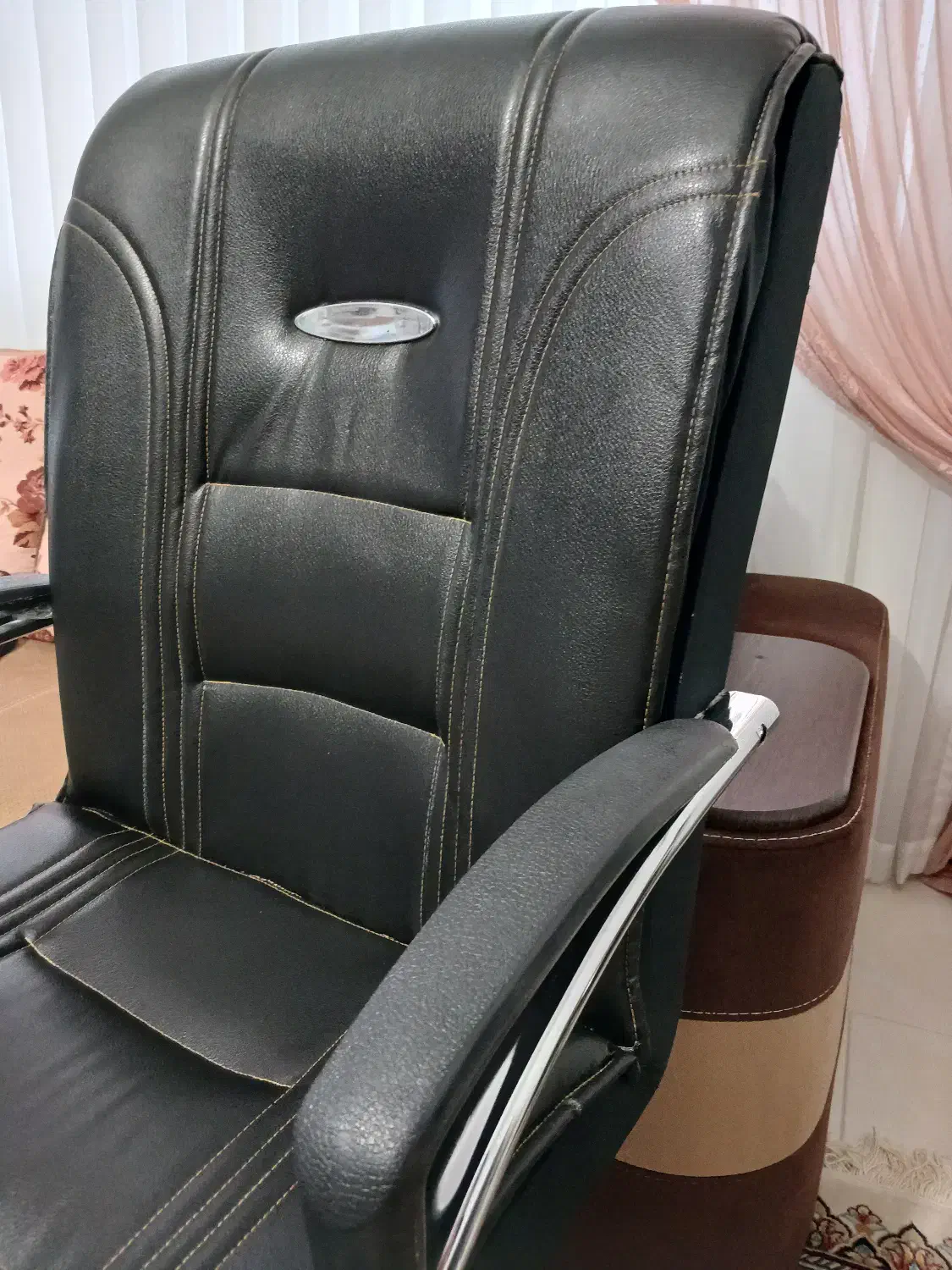 صندلی اداری|صندلی و نیمکت|نیشابور, دارایی|دیوار