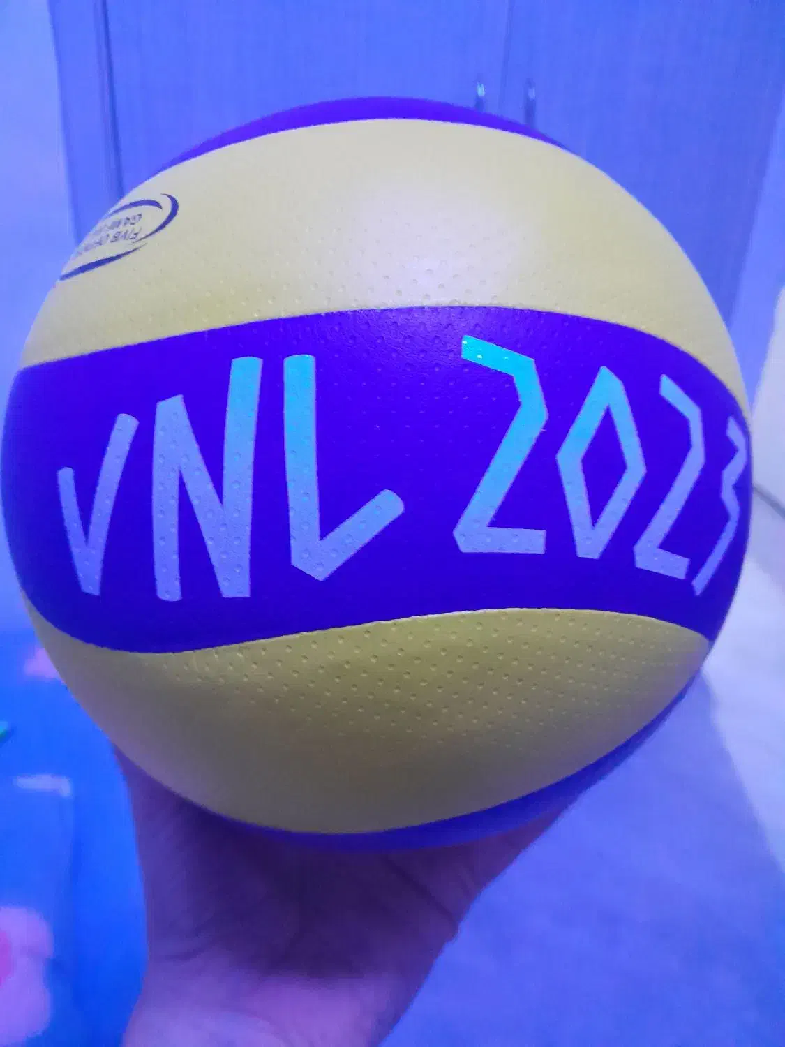 توپ والیبال چرمی|ورزش‌های توپی|رشت, بازار|دیوار