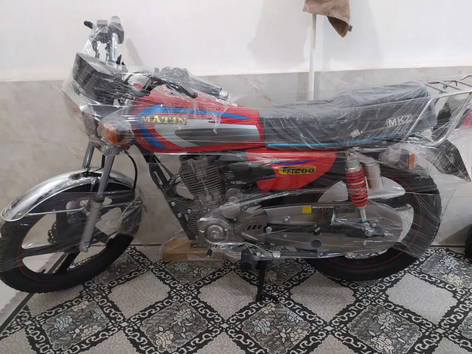 متین صفر کیلومتر|موتورسیکلت|دورود, |دیوار